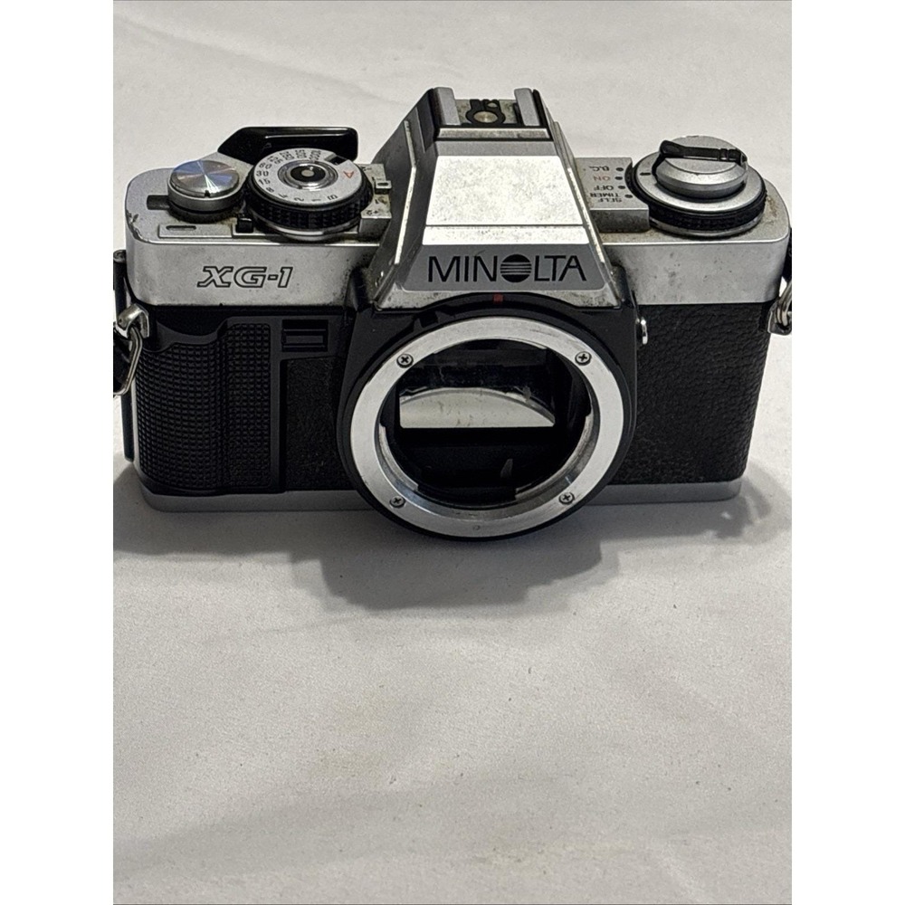Minolta XG-1 35mm Film SLR Camera Body Only MD Mount Vintage Japan